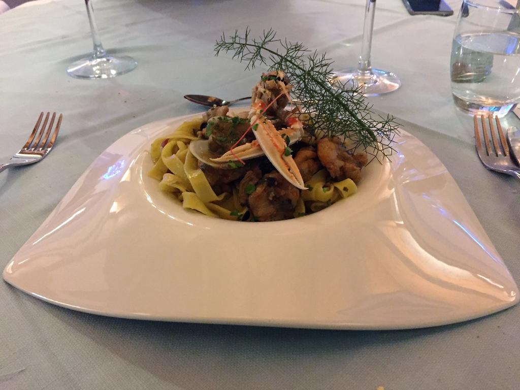 Sìnnai Hotel Villa Del Mare المظهر الخارجي الصورة